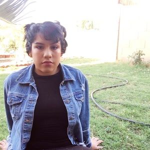 Meet your Posher, Alejandra